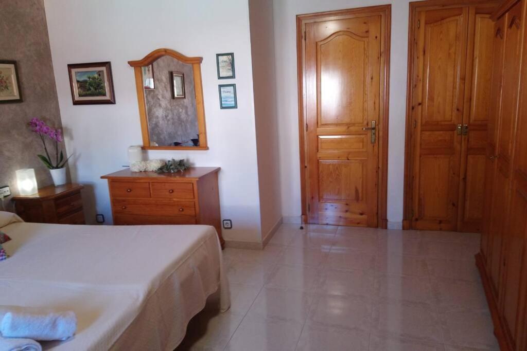 Casa Joana Villa Каниелес Екстериор снимка